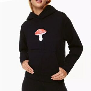 Aritzia TNA Sweatfleece Hoodie With Mushroom Design Women’s Size Medium